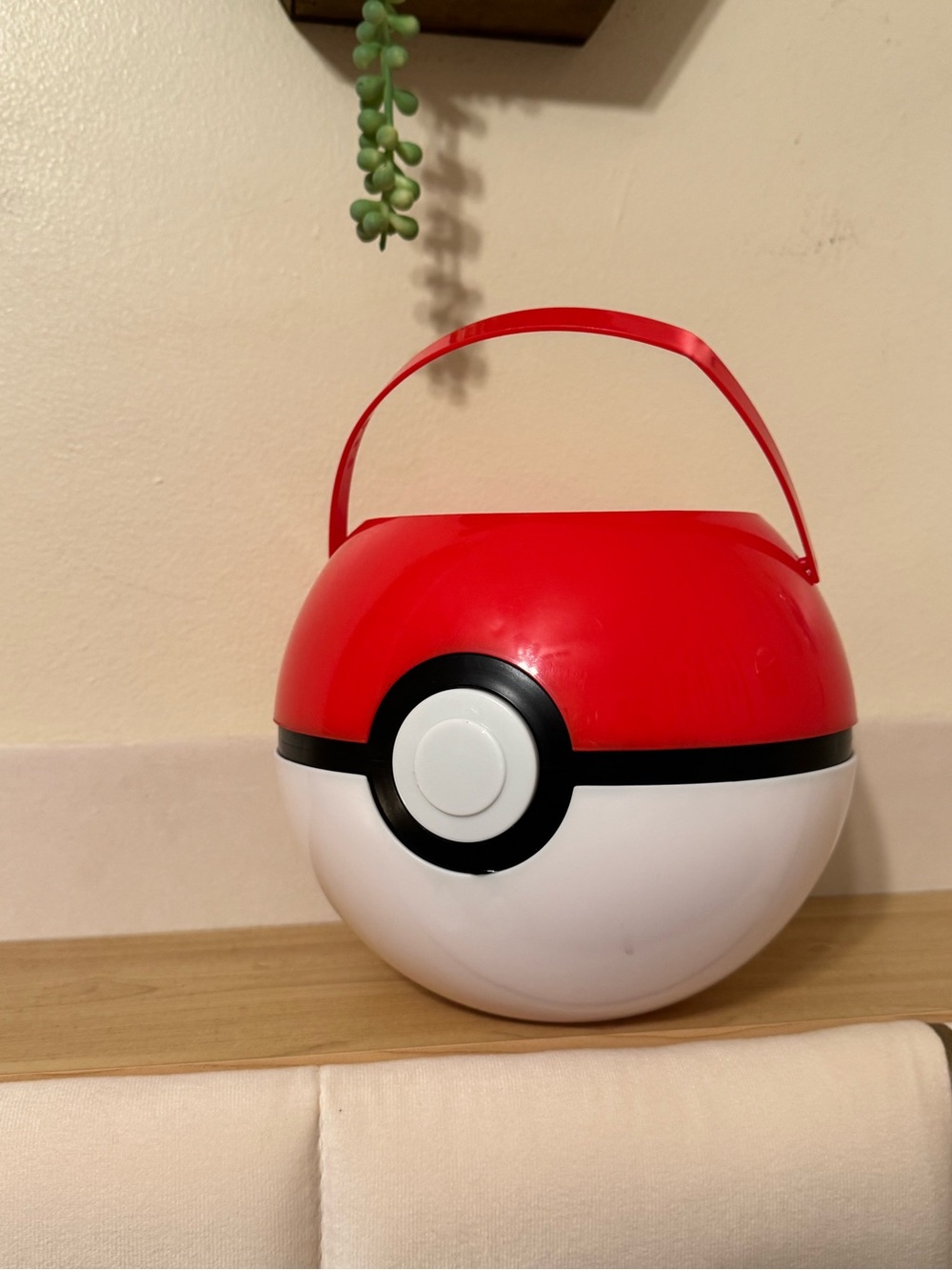 Red and White Poké Ball Kids Toy Carry Case. 2022